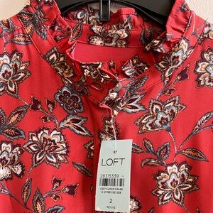 Beautiful Loft Dress NWT! Never worn gorgeous for the holiday. Size 2p